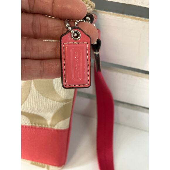 COACH SMALL TAN, PINK SIGNATURE CANVAS WOMENS CROSSBODY BAG - Picture 3 of 16
